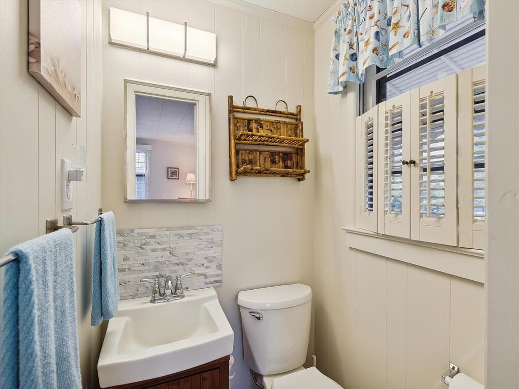 Elliott-Adkins - Photo 25