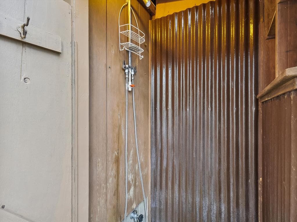 Elliott-Adkins - Photo 45