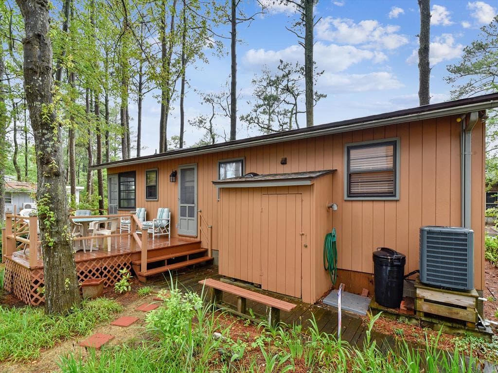 Elliott-Adkins - Photo 7