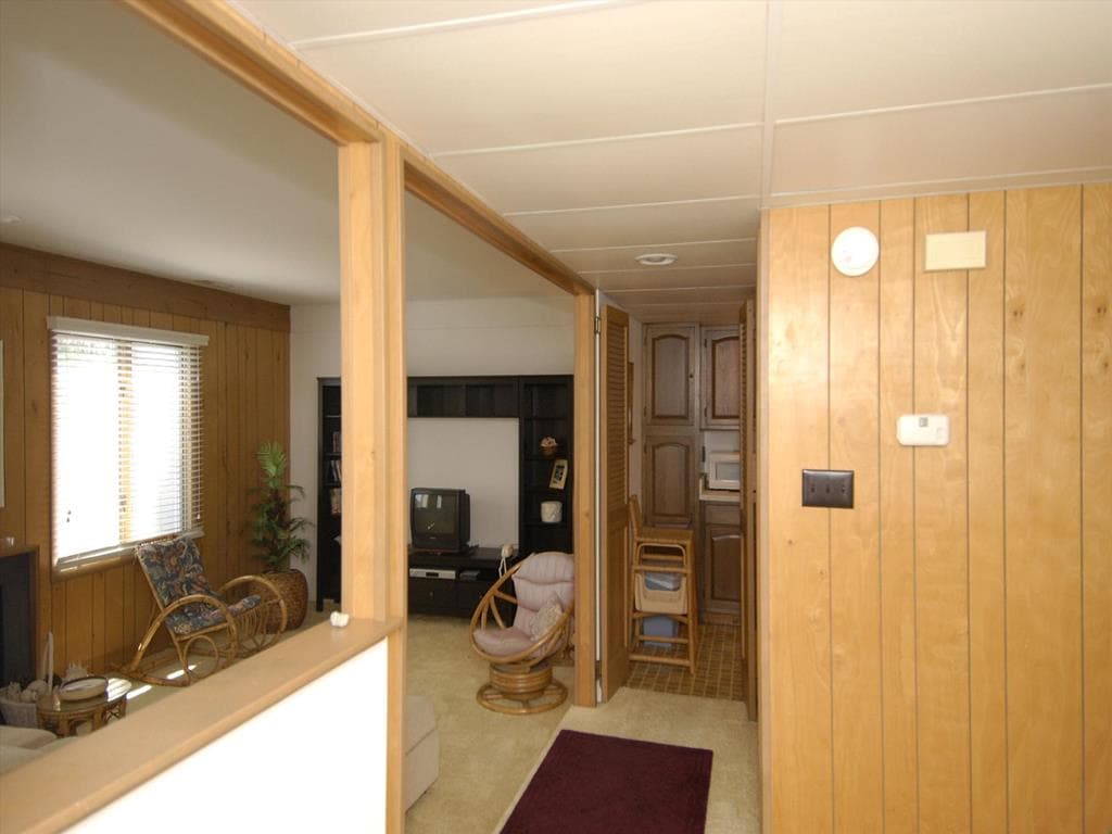 Weinstein - Photo 20