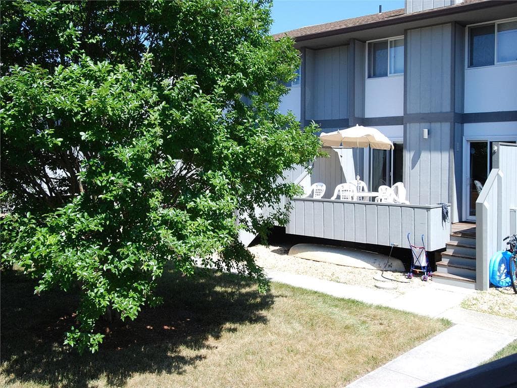 Weinstein - Photo 24