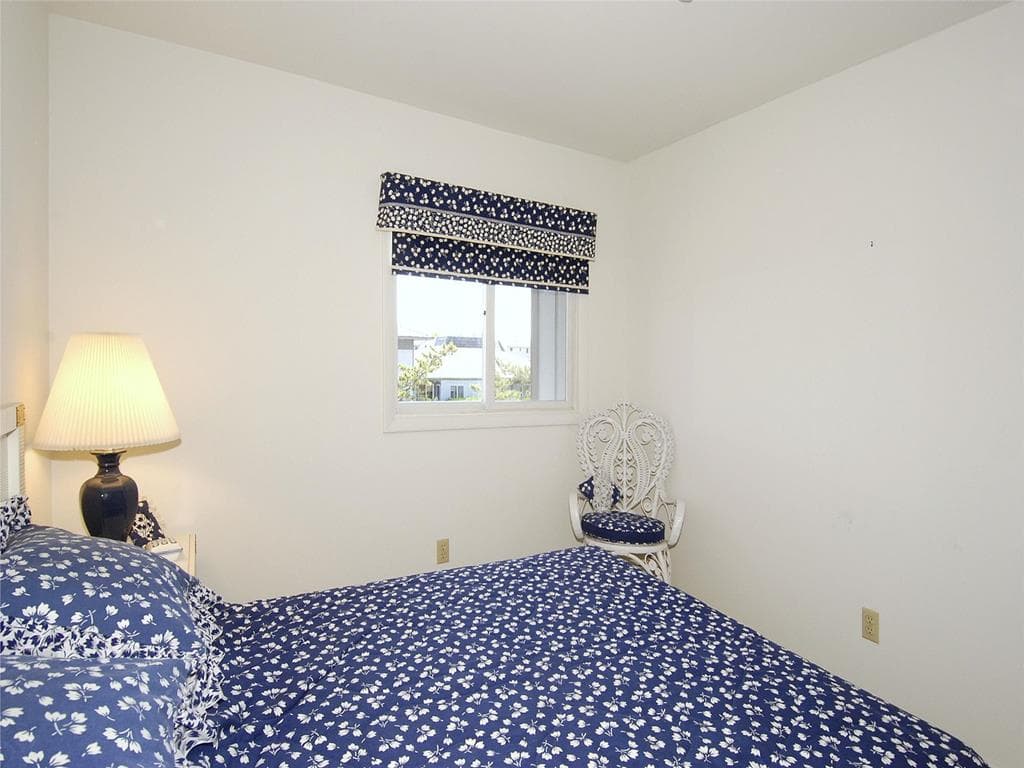 Weinstein - Photo 33