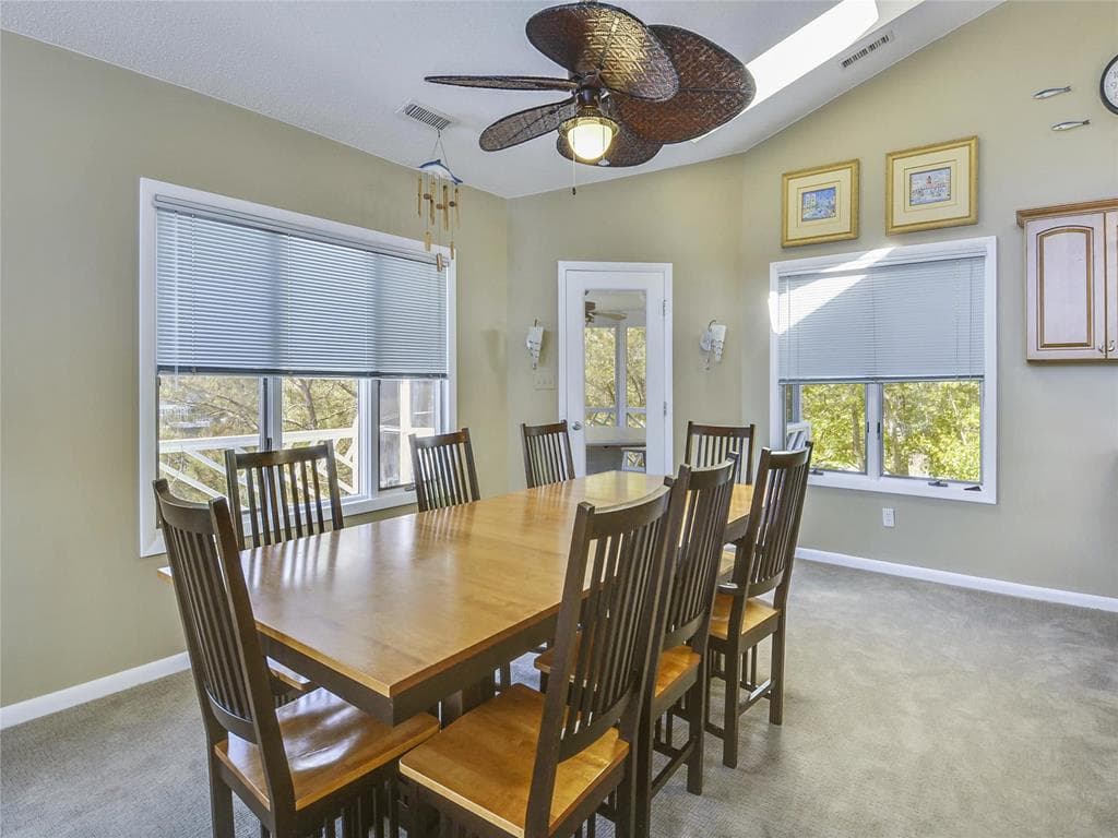 Burkholder - Photo 14