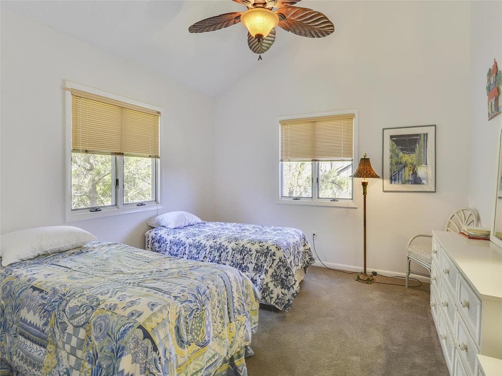 Burkholder - Photo 17