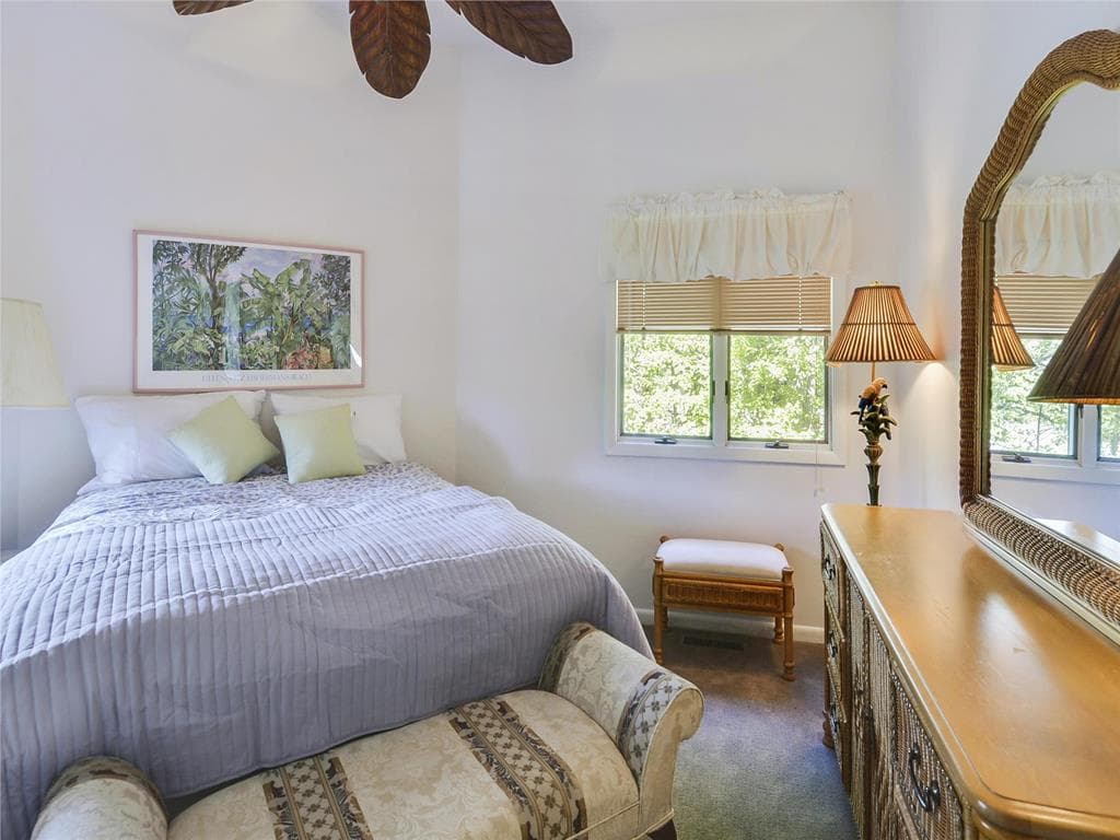 Burkholder - Photo 34