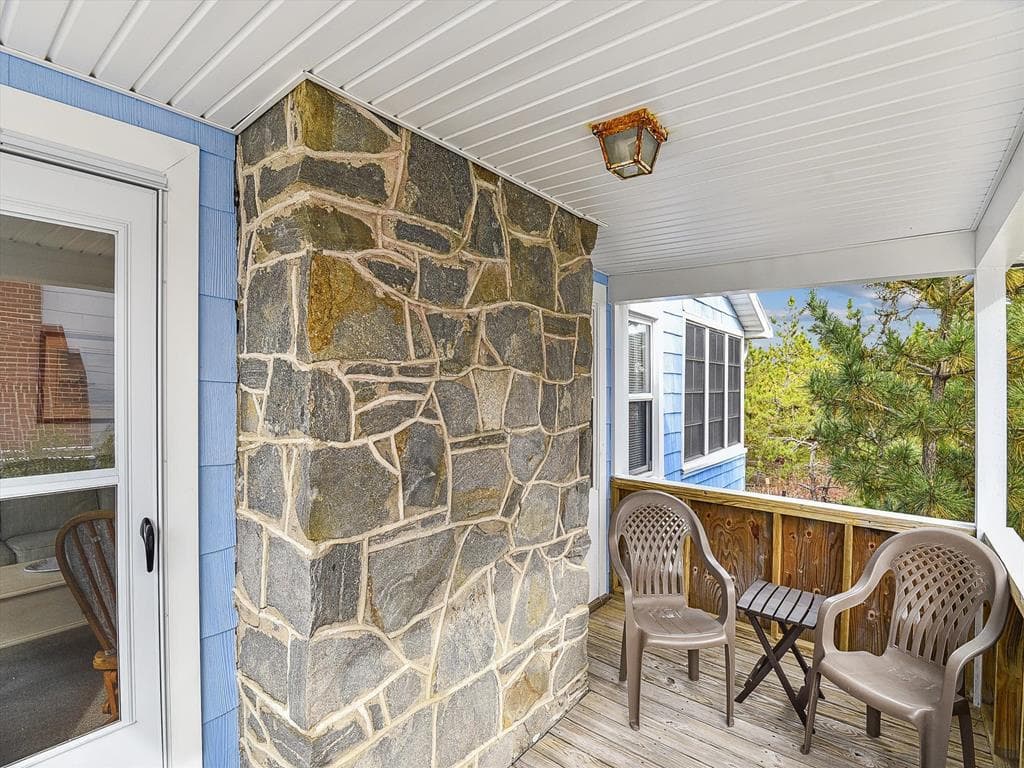 Johnson s Retreat - Photo 17