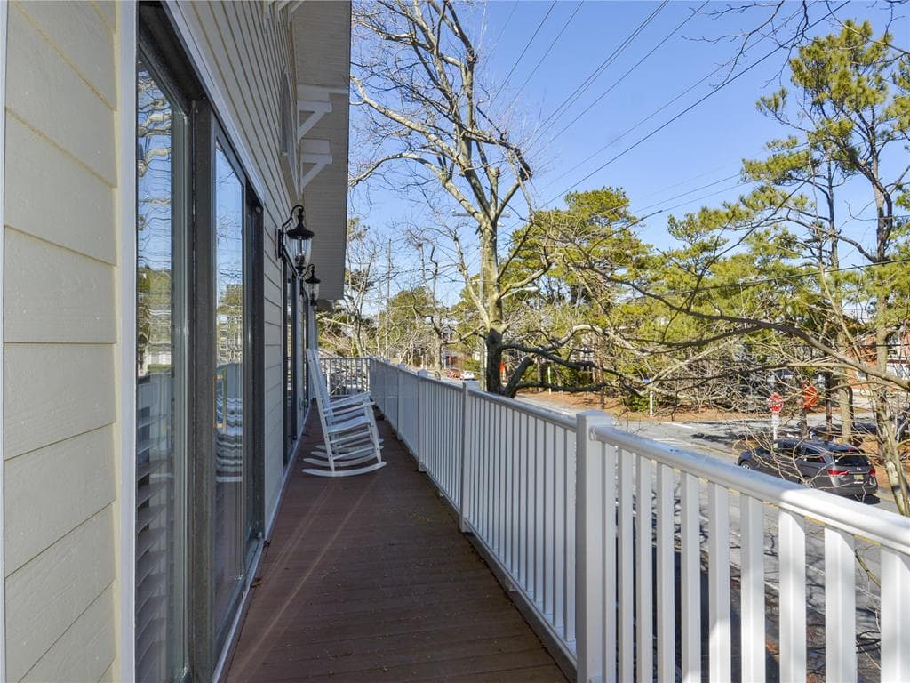 Jones 202 - Photo 20