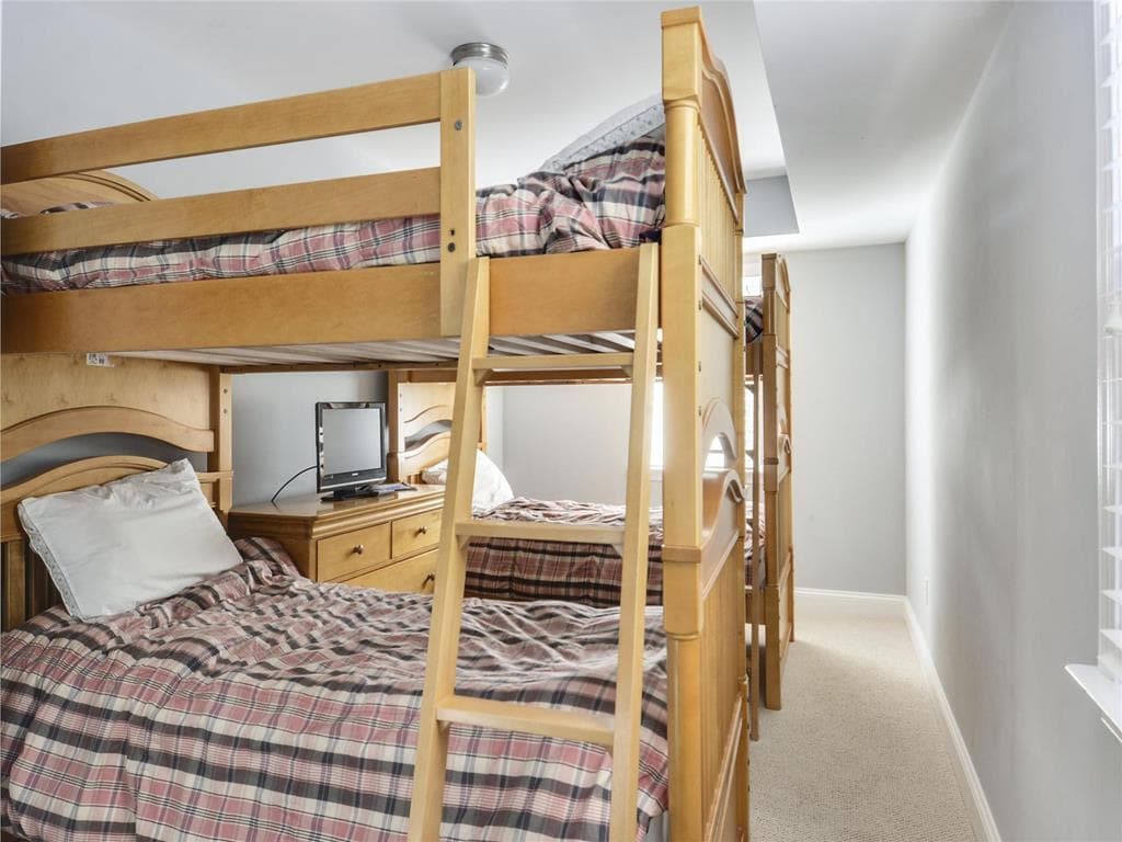 Jones 202 - Photo 36