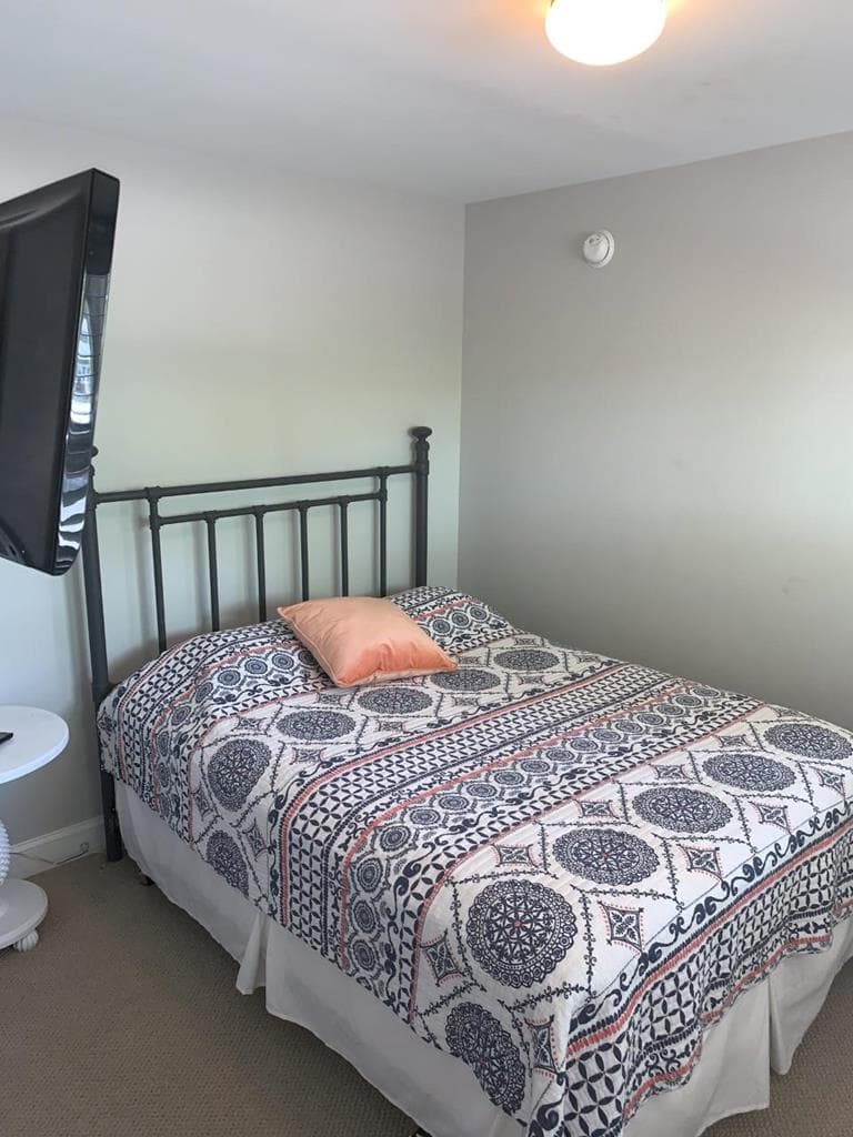 Jones 202 - Photo 40