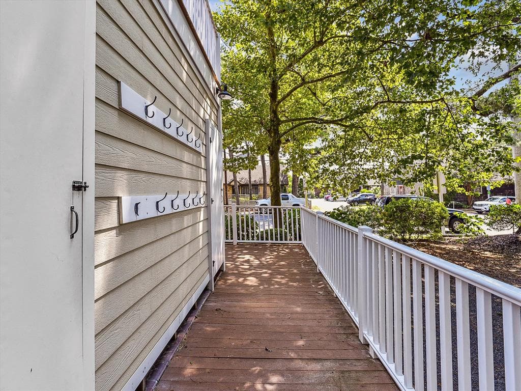 Jones 202 - Photo 49