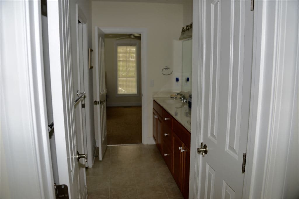 Bedroom 2 and 3 Jack and Jill Bath