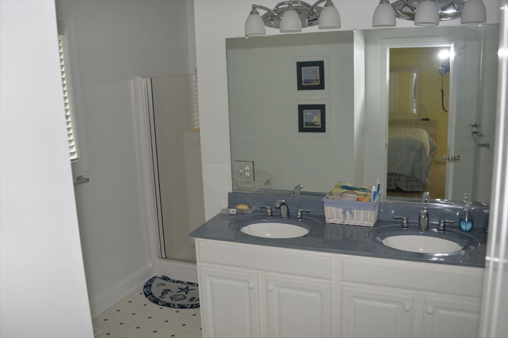 bedroom 1 private bath