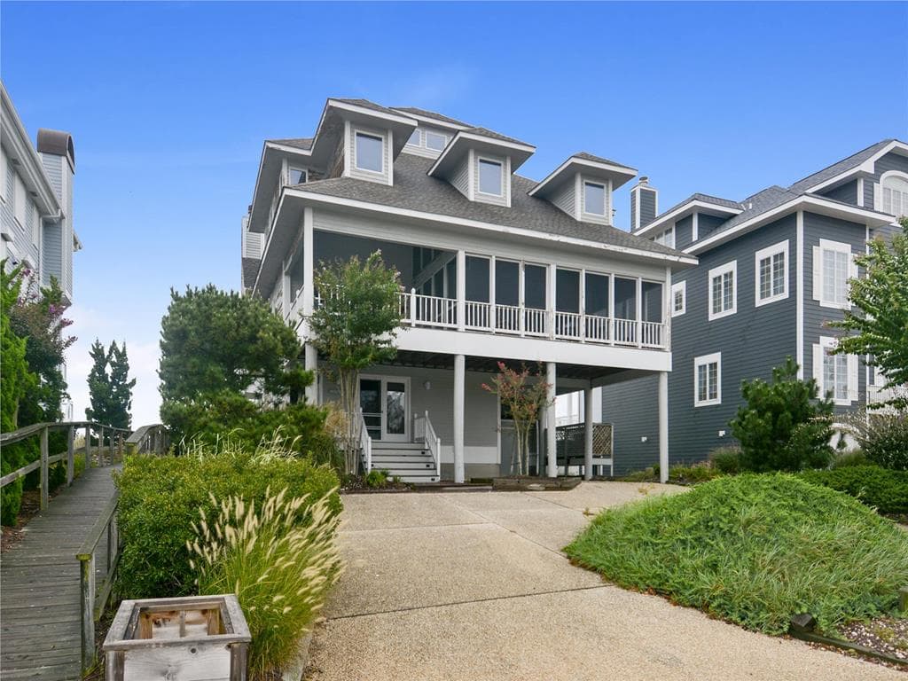 Livingston - Photo 5