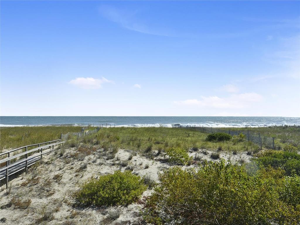 Livingston - Photo 36