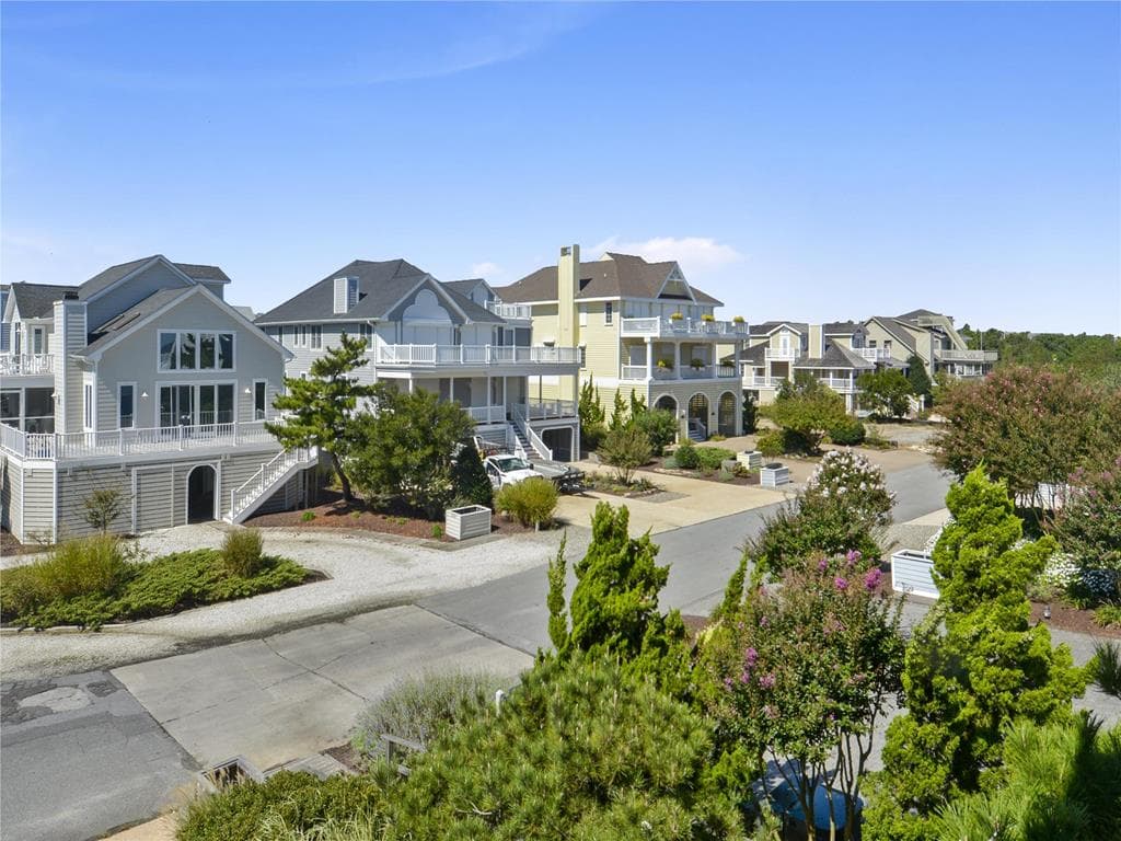 Livingston - Photo 39