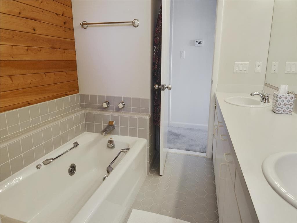 Livingston - Photo 44