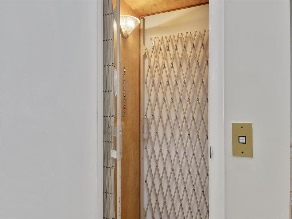 Livingston - Photo 51