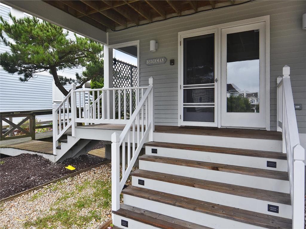 Livingston - Photo 67