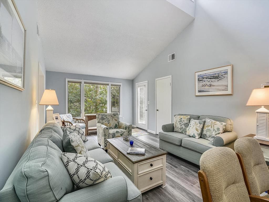 McGuire P - Photo 21