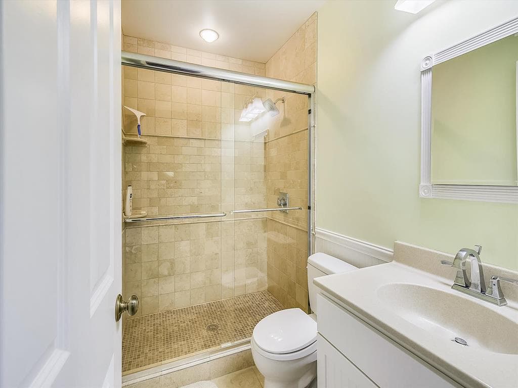 McGuire P - Photo 26