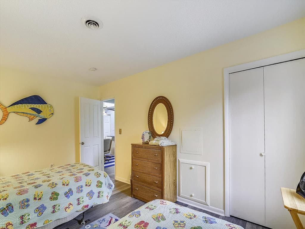 McGuire P - Photo 11