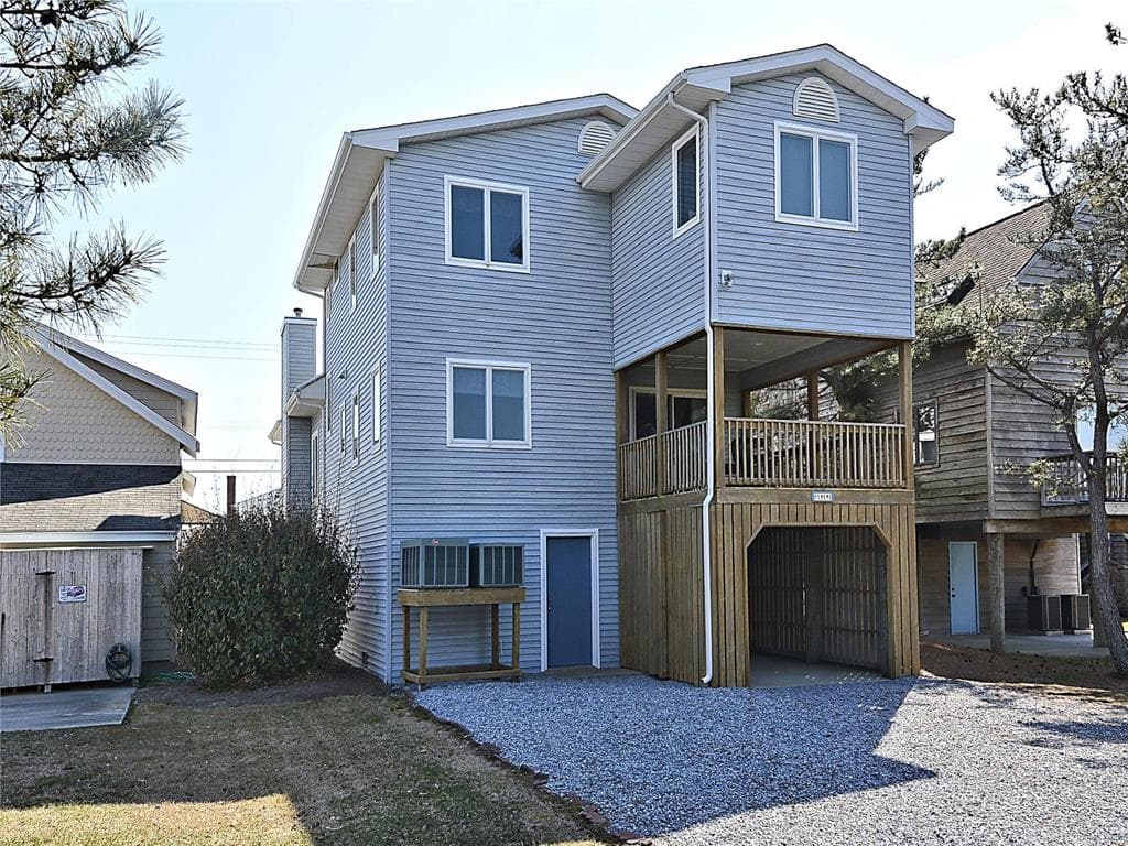 McLaughlin - Photo 3