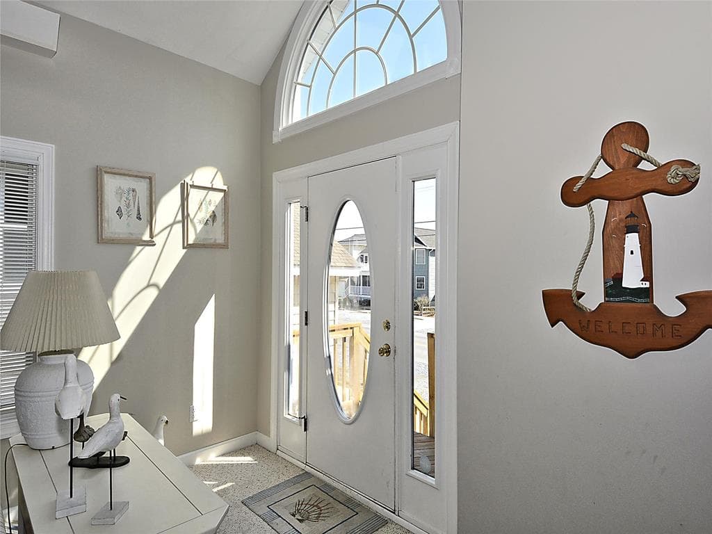 McLaughlin - Photo 16