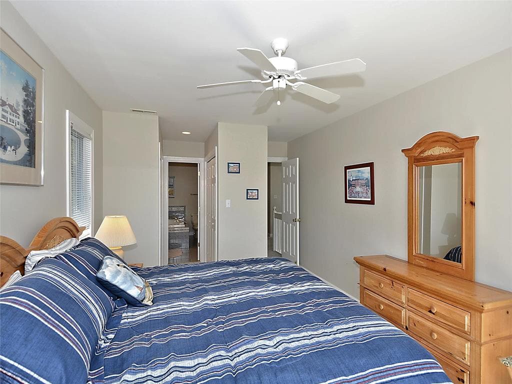 McLaughlin - Photo 28