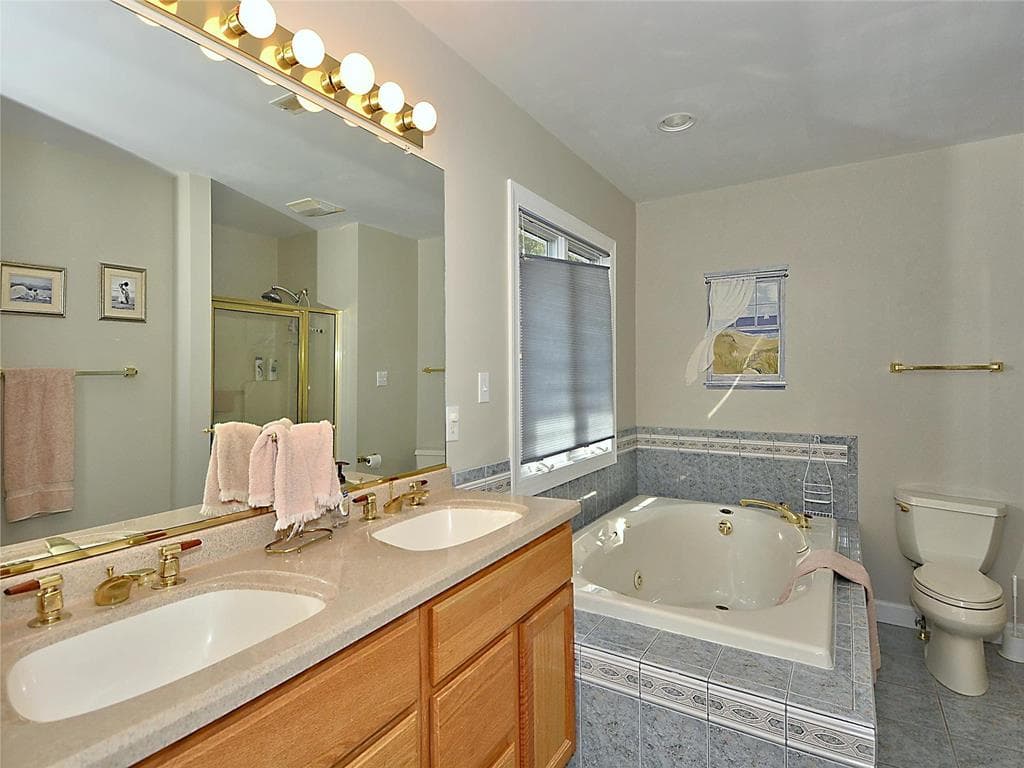 McLaughlin - Photo 30