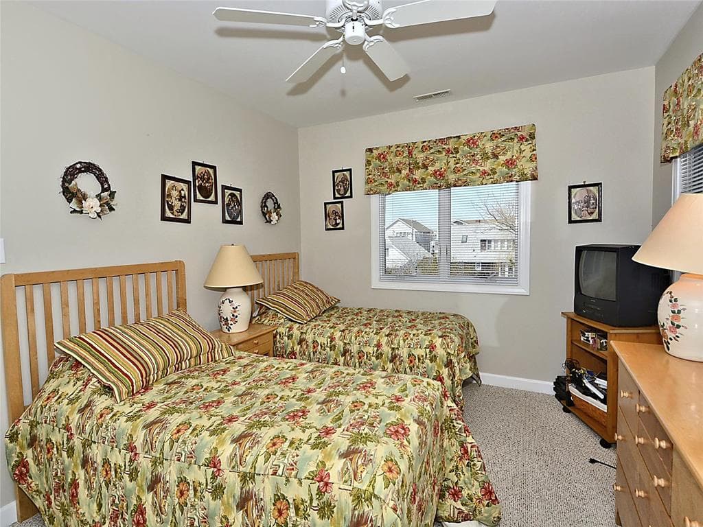 McLaughlin - Photo 32