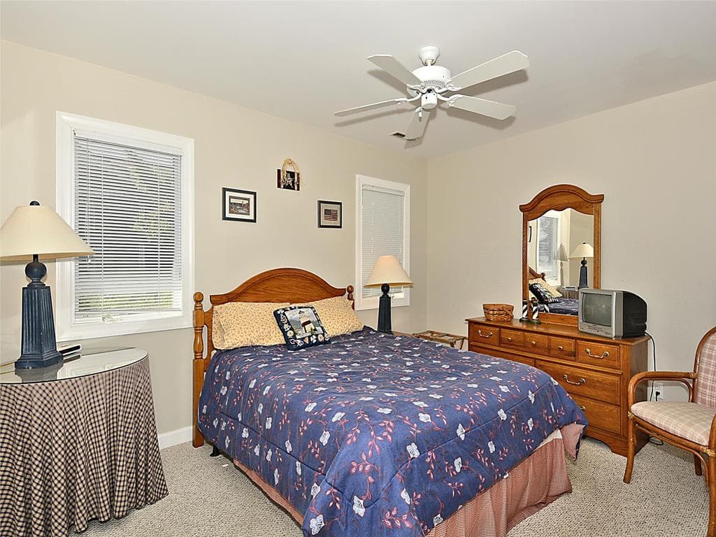 McLaughlin - Photo 33