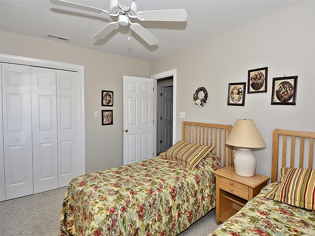 McLaughlin - Photo 34