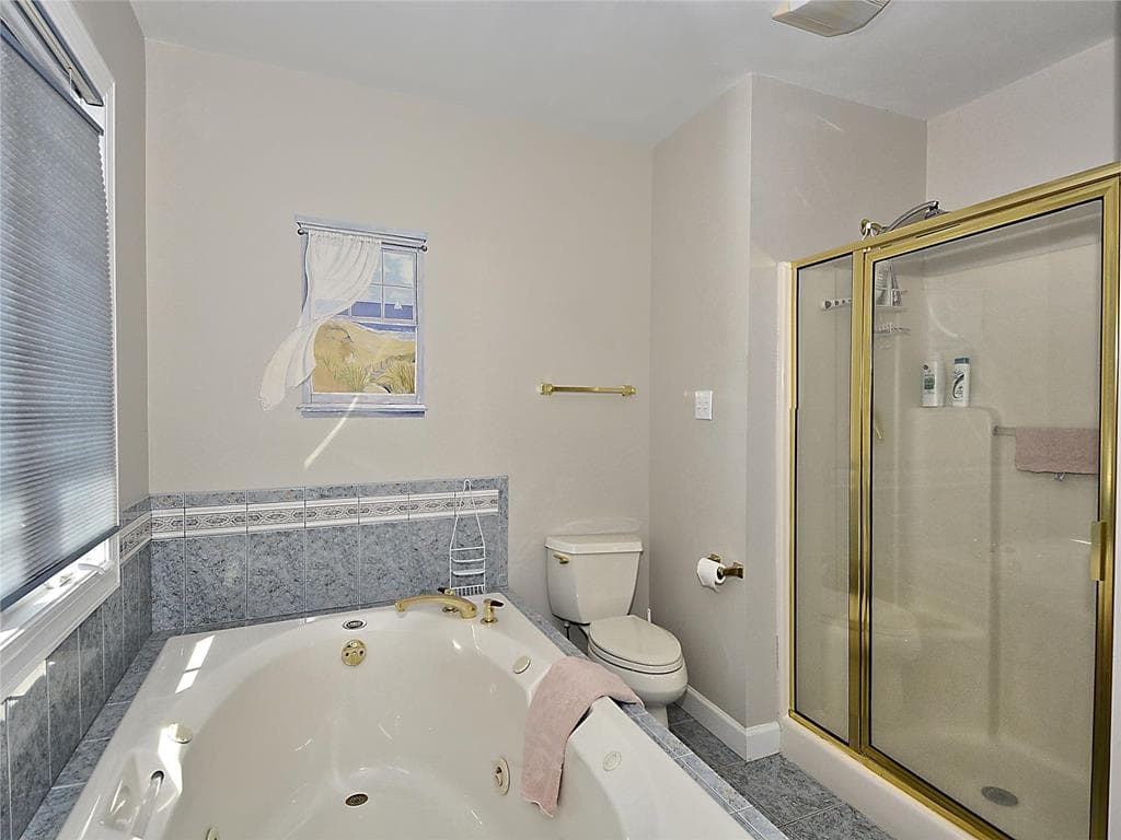 McLaughlin - Photo 38