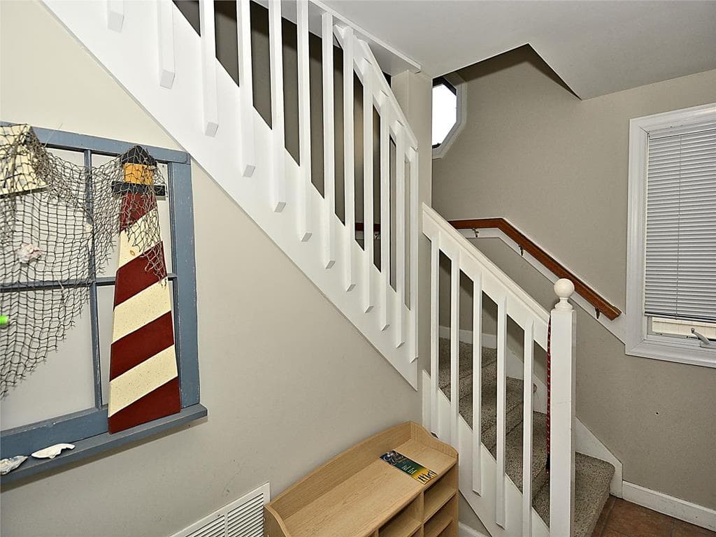 McLaughlin - Photo 44