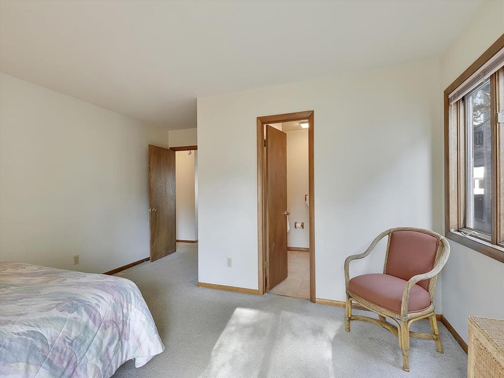 Mecklenburg - Photo 13