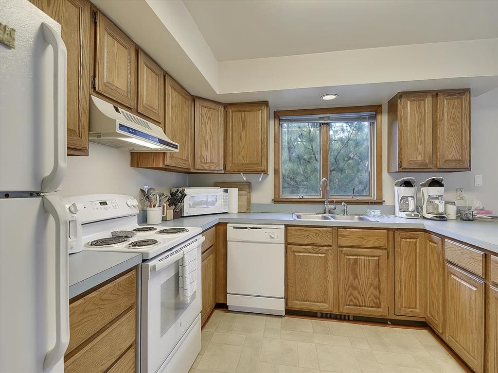 Mecklenburg - Photo 11