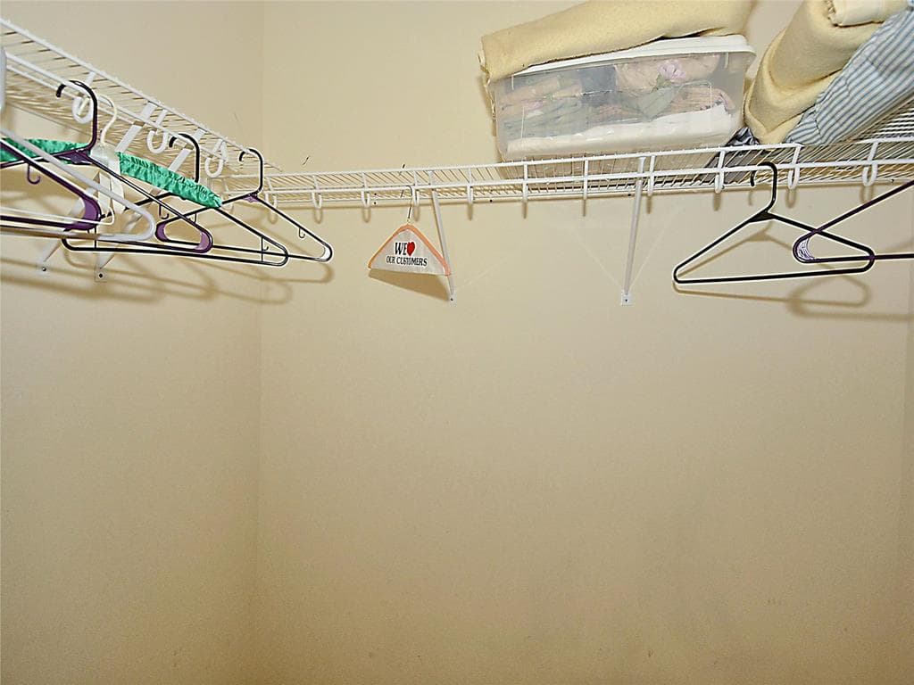 Moore 214 - Photo 24