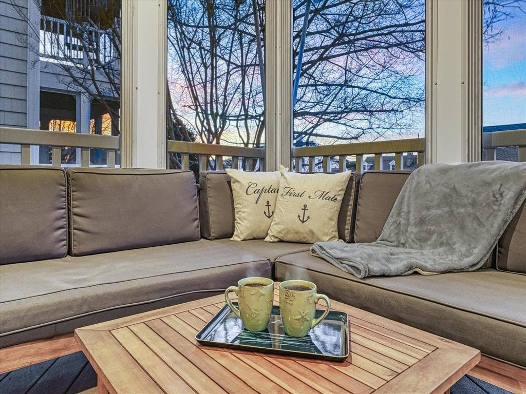 Sunnyside - Photo 10