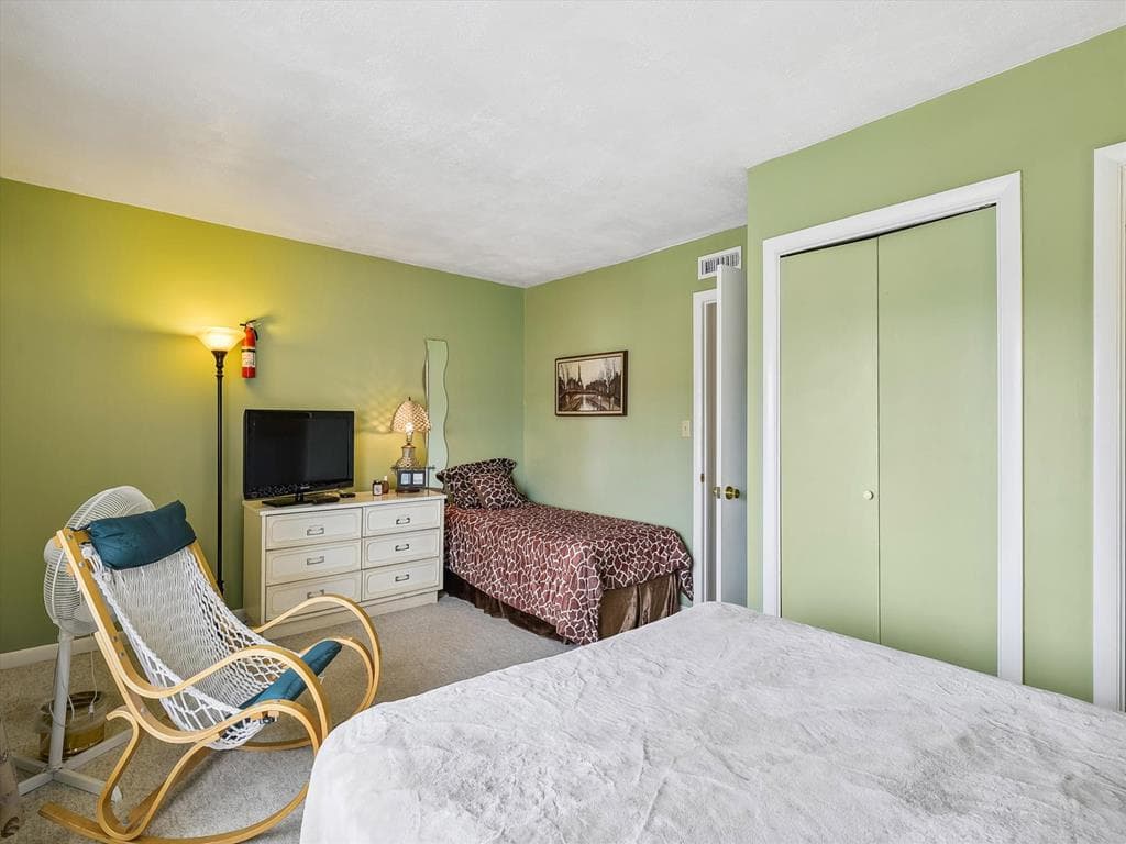 5B Dewey Villa - Photo 17