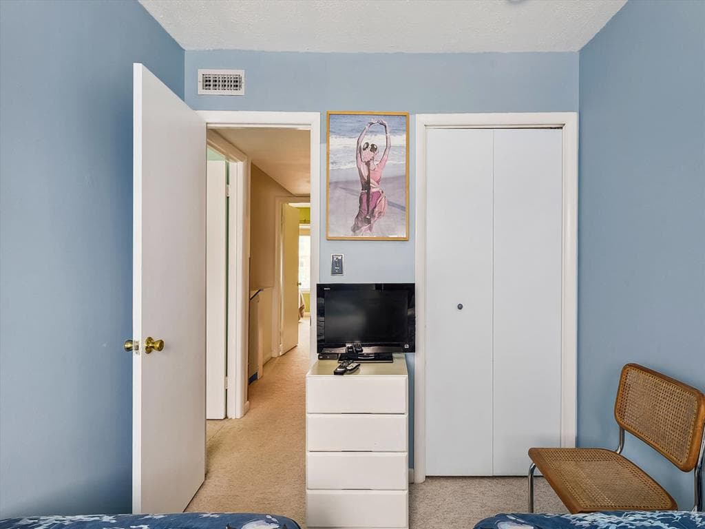 5B Dewey Villa - Photo 22