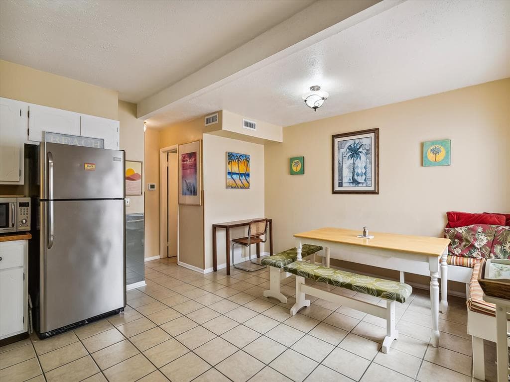 5B Dewey Villa - Photo 9