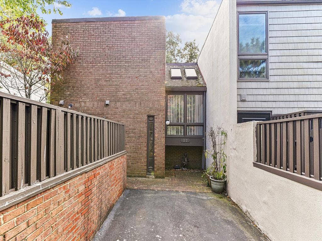 22 Lake Comegys - Photo 3