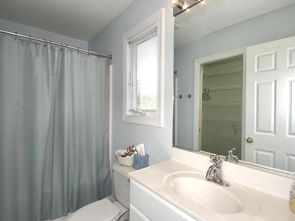 McGuire J - Photo 38