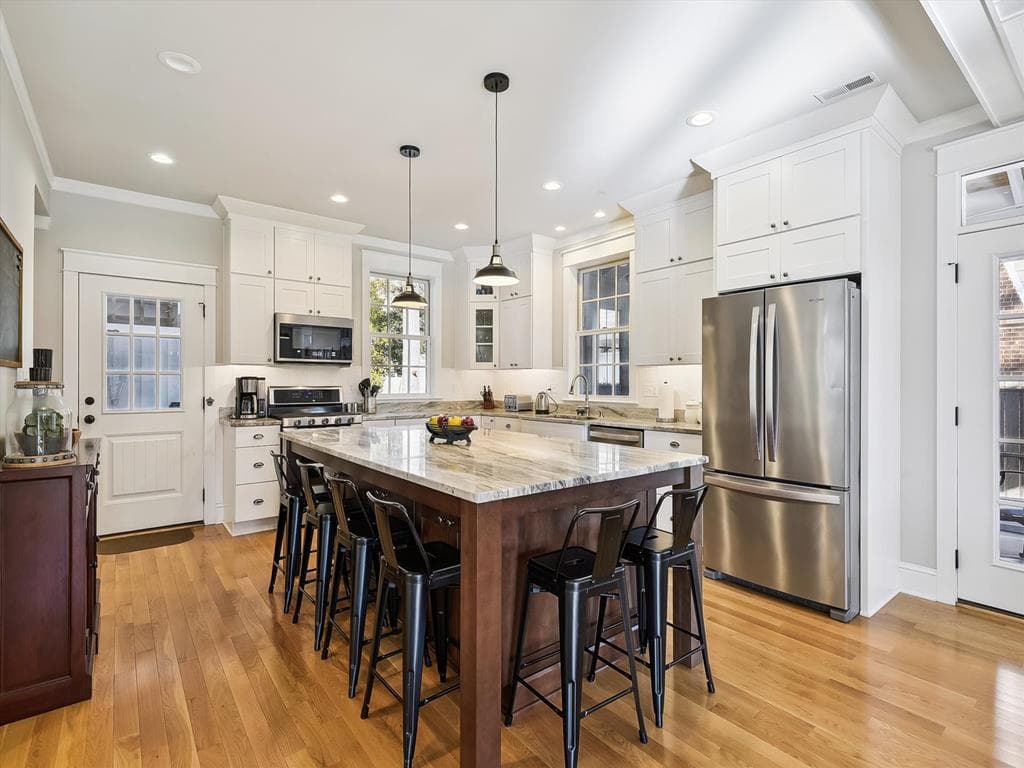 47 Pennsylvania - Photo 8