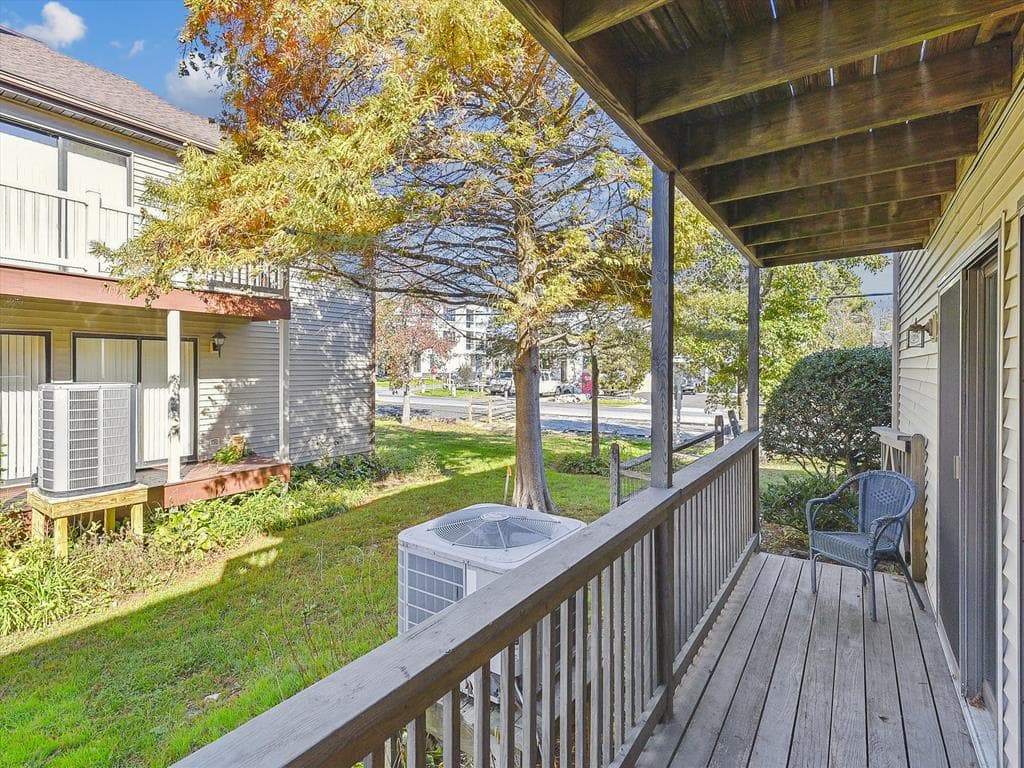 1907 Baystrand I - Photo 29