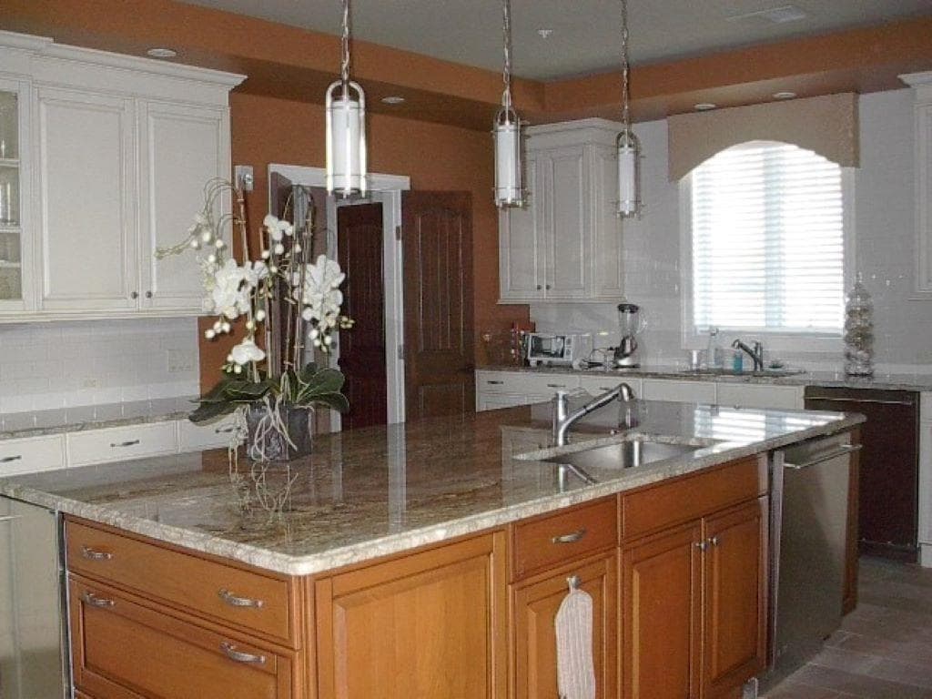 Manor House Kitchen for Guest Use