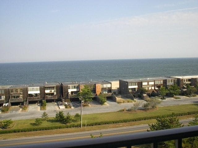 21 Ocean Dr. Condos - Photo 11