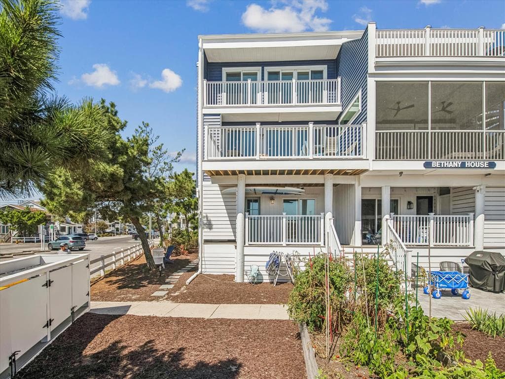 DiPaola BH - Photo 3