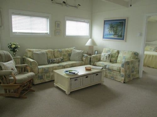 Property 788054 - Photo 3