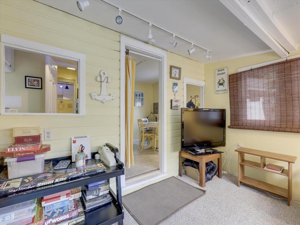 Property 828536 - Photo 37